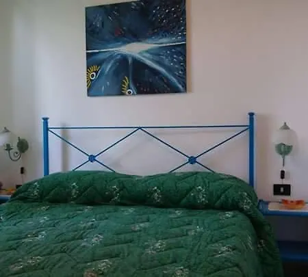 Nerano Πανσιόν *